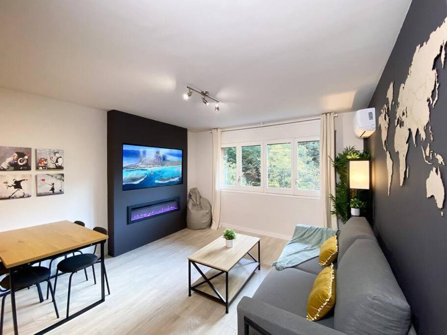 Espectacular Apartamento Con Vistas En Escaldes - 10Min Caminando Al Centro - Parking Gratis L By Bonesvacances Dış mekan fotoğraf